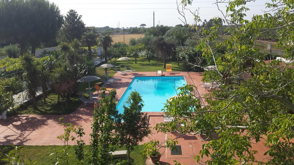Borgo Fiore Country House Salice Salentino Exterior photo